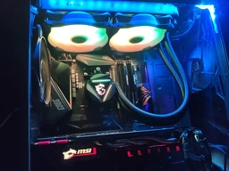 Система жидкостного охлаждения MSI MAG CoreLiquid 240R фото от покупателей 5