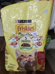 Сухой корм для взрослых кошек Purina Friskies с говядиной, курицей и овощами 10 кг фото от покупателей 15