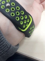 Ремешок Becover Vents Style для Xiaomi Amazfit Bip (20mm) Lite/Bip S Lite/Bip 3/Bip 3 Pro/GTR 42mm/GTS/TicWatch S2/TicWatch E/GTS 3/GTS 2 mini Black-Green (BC_705703) фото от покупателей 13