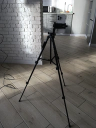 Професійний штатив тренога Yunteng LVD 5ZО8 телескопічний для телефону камери фотоапарата трипод для зйомки з Bluetooth блютуз пультом чохлом 41-125 см фото від покупців 2