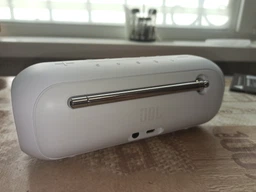 Портативная колонка JBL Tuner 2 5W White (JBLTUNER2WHT) фото от покупателей 4