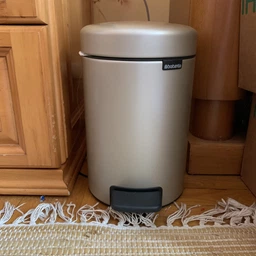 Мусорное ведро Brabantia Pedal Bin 3 л (графит) фото от покупателей 1