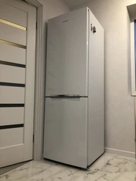 Двухкамерный холодильник Samsung RB33J3000WW/UA фото от покупателей 5