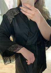 Шовковий жіночий халатик з мереживом Martelle Lingerie 208 Чорний, M фото від покупців 3