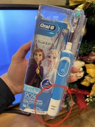 Детская электрическая зубная щетка Oral-B Stage Power/D100 Frozen (4210201245216_4210201245193) фото от покупателей 11