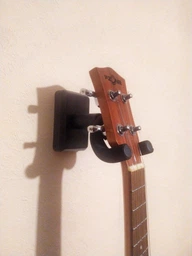 Настенное крепление для укулеле/мандолины Gator Frameworks Wall Mount Ukulele/Mandolin Hanger (GFW-UKE-HNGRBLK) фото от покупателей 5