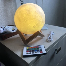 Современный Ночник настольный 3D Moon Light Lamp Луна аккумулятор 16 цветов