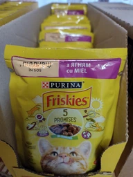 Влажный корм для взрослых кошек Purina Friskies кусочки в подливе с ягненком (26х85г) фото от покупателей 2