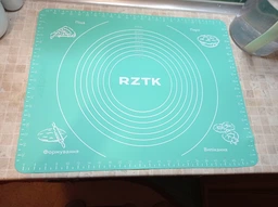 Коврик для формовки и выпечки теста RZTK Силиконовый 400х500 мм с разметкой Mint фото от покупателей 15