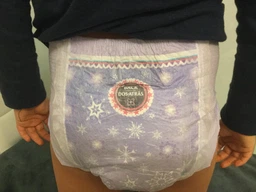 Подгузники-трусики Huggies DryNites для девочек 4-7 лет 10 шт. (5029053527581)