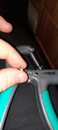 Кистевой эспандер LiveUp Adjustable Handgrip (LS3334-g) Green фото от покупателей 12