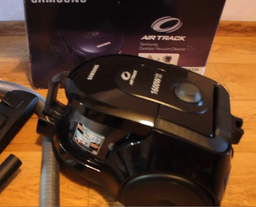 Пылесос без мешка SAMSUNG VC18M31B0HN/UK фото от покупателей 4