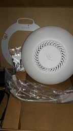 Точка доступу MikroTik cAP (RBcAP2nD)