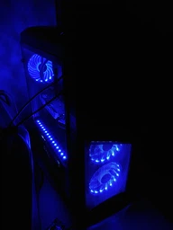Набор вентиряторов и подсветки для корпуса QUBE RGB Aura Lights (RGB_AURA_KITv01) фото от покупателей 6