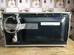 Микроволновая печь SAMSUNG MS23F302TAS/UA фото от покупателей 4
