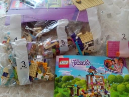 Конструктор LEGO Friends Будинок дружби 722 деталі (41340) фото від покупців 10