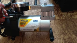 Автокомпрессор Vitol Ураган КА-У12040 100 psi 12 A 35 л прикуриватель переходник на клеммы (КА-У12040) фото от покупателей 6