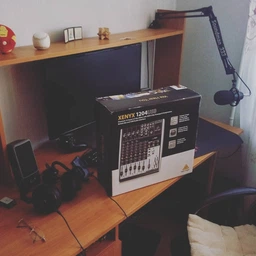 Behringer Xenyx 1204USB фото от покупателей 8