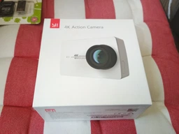 Видеокамера Xiaomi Yi 4K White + Монопод Yi  Пульт ДУ (Международная версия) фото от покупателей 1