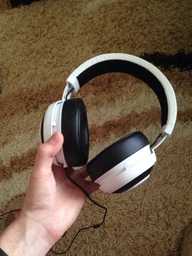 Навушники Razer Kraken Pro V2 White (RZ04-02050200-R3M1) фото від покупців 17