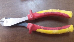 Кусачки діагональні Stanley MaxSteel VDE 1000V 180 мм (0-84-003) фото від покупців 1