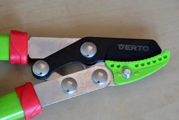Секатор-гілкоріз контактний Verto 15G251 740мм Зелений/Салатовий фото від покупців 4
