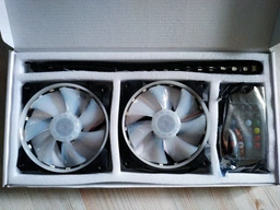 Набор вентиряторов и подсветки для корпуса QUBE RGB Chamelion Kit v01 (RGB_CHAMELION_KITv01) фото от покупателей 4