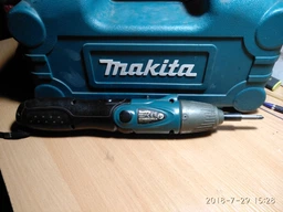 Аккумуляторная отвёртка Makita DF001DW + кейс с оснасткой (81 шт!) фото от покупателей 5