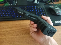 Пневматичний пістолет Umarex Glock 19 (5.8358) фото від покупців 17