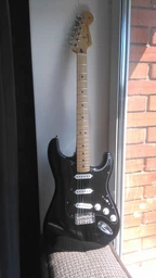 Електрогітара Fender Player Stratocaster MN (227236) Tidepool фото від покупців 2