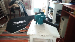 Електрична Повітродувка-пилосос Makita UB1103Z (0,6 кВт, 16000 обертів / хв) з регулюванням кількості обертів (4523) фото від покупців 1