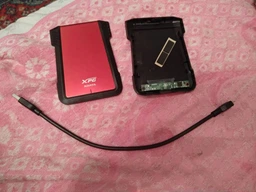 Внешний карман ADATA для установки SSD/HDD 2.5” SATA III - USB 3.1 Red (AEX500U3-CRD)