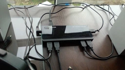 USB 3.0 концентратор TP-LINK UH720 з 2-ма заряджаючими портами