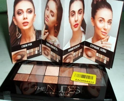 Палитра теней для век Maybelline New York 9.6 г Nudes (3600531199081) фото от покупателей 13