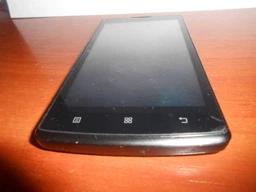 Мобильный телефон Lenovo A2010 White фото от покупателей 3