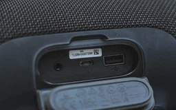 Акустична система JBL Charge 3 Black (JBLCHARGE3BLKEU) фото від покупців 6