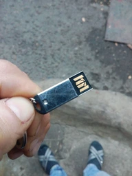 Флеш-накопичувач SiliconPower USB 2.0 Touch 830 32Gb Silver no chain metal (SP032GBUF2830V3S) фото от покупателей 1