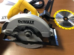 Пила циркулярна DeWalt DWE560 фото від покупців 18
