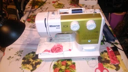 Швейна машина MINERVA М320