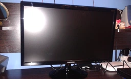 Монитор 21.5" Samsung S22D300N фото от покупателей 1