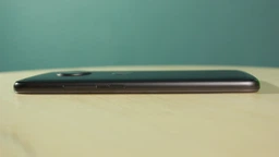 Мобильный телефон Motorola Moto G5 Plus (XT1685) Grey фото от покупателей 2