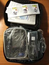 Тонометр OMRON M6 Comfort IT (HEM-7322-UE)