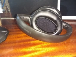 Наушники Sennheiser HD 4.40 BT Black (506782) фото от покупателей 6