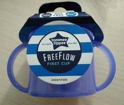 Первая чашка Tommee Tippee от 4 месяцев Голубая (5010415311108_голубой) фото от покупателей 8