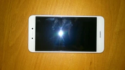 Мобильный телефон Huawei P8 Lite 2017 (PRA-LA1) Black фото от покупателей 10
