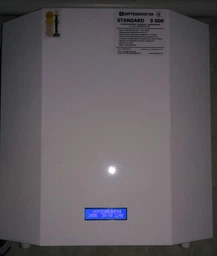 Стабілізатор напруги Укртехнологія Standard НСН-9000 фото від покупців 4