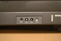 Синтезатор Medeli М-311 фото от покупателей 1