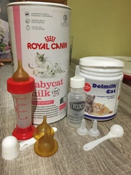 Замінник котячого молока для кошенят Royal Canin Babycat milk 300 г фото від покупців 6
