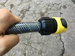 Універсальний конектор з аквастопом Karcher Plus 1/2-5/8-3/4 (2.645-194.0) фото від покупців 4