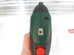 Аккумуляторная отвертка Bosch IXO + угловая + эксцентриковая насадки + ЗУ + футляр (06039A8022) фото от покупателей 1